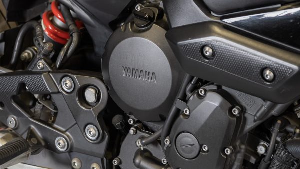 YAMAHA XJ6 - Image 3