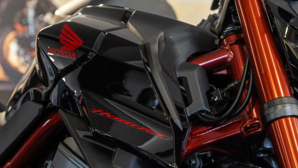 Honda Hornet 750 - Image 3