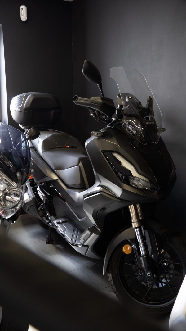 Honda ADV 350
